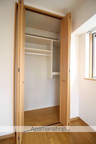 ラフィーネ大供の内装写真