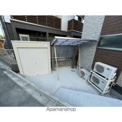 愛知県名古屋市北区辻町６丁目[1LDK/40.34m2]のエントランス