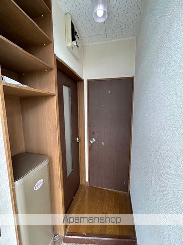 宗谷本線 名寄駅 徒歩25分 2階建 築33年の内装写真