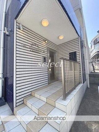 ブルーレジデンス・ケイ[1LDK/40.2m2]のエントランス