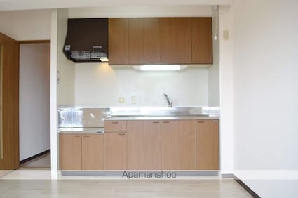 エテルノン泉佐野[3LDK/66m2]のキッチン