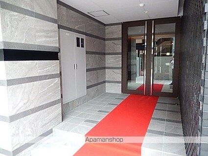 Ｌａ　Ｖｉｔａ泉[1LDK/46.64m2]のエントランス