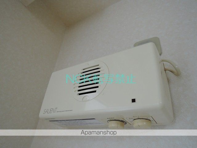 ルミエール栄町南の内装写真