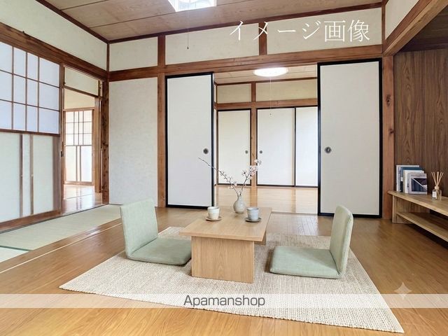 田中町借家の内装写真