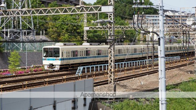 小田急電鉄小田原線 読売ランド前駅 徒歩14分 2階建 築5年の内装写真