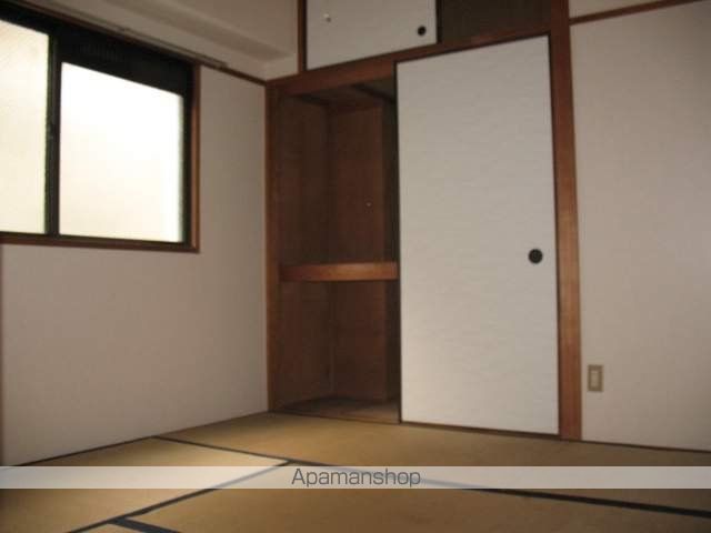 ハピネス栄町の内装写真