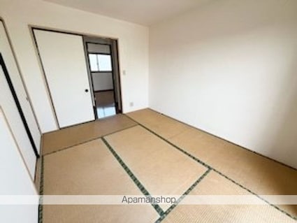 滋賀県長浜市神照町[3DK/60.07m2]の内装2