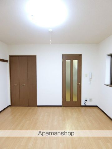 GRANDIRの内装写真