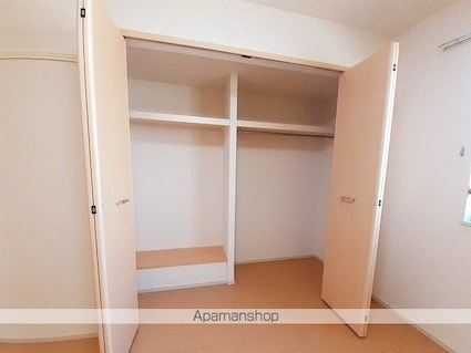 カーサ　ヴェルデ[1LDK/52.37m2]の収納