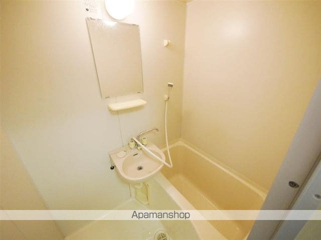 スワンクレストIIの内装写真