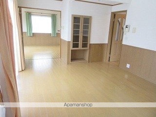 盛岡市 2階建 築27年の内装写真