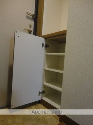 シティ連坊[1K/27.3m2]の玄関