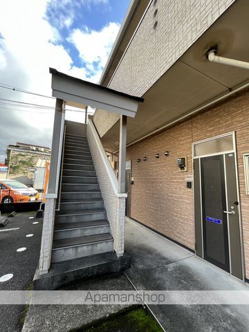 サンモール塩屋の玄関写真