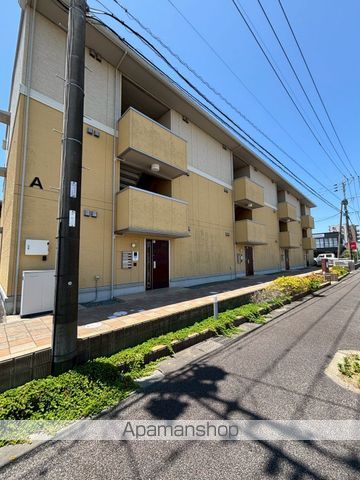 ウエスト ヴィレッジII A棟の外観写真