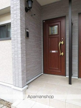 ラ・メール　Ⅱ[1LDK/44.39m2]のエントランス