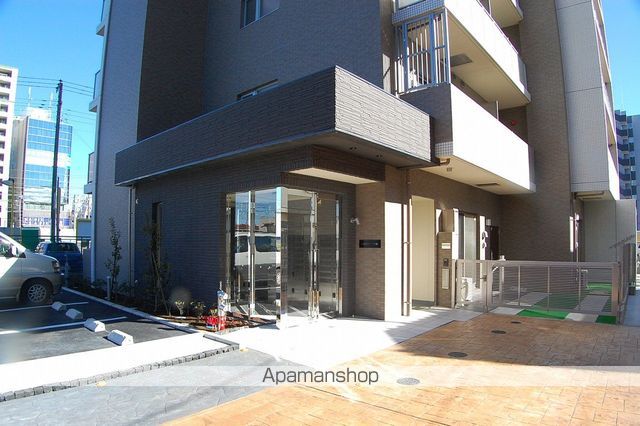 プライムコート千成の玄関写真