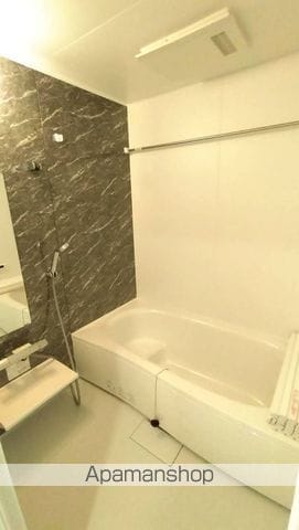 D PAINA 鴨居IIの内装写真