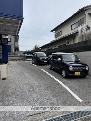 ピュアステイツ一宮中町Ｂ[2LDK/47.99m2]の駐車場