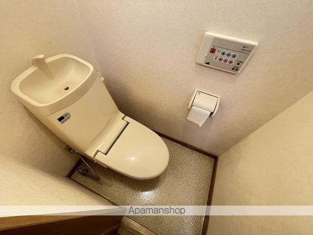 ボンヌシャーンスIIの内装写真