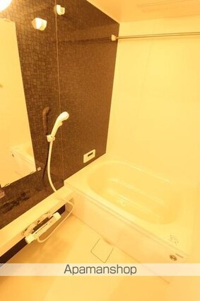 Ｄーｃｏｍｏｄｏ深大寺北町[1LDK/36.46m2]のバス