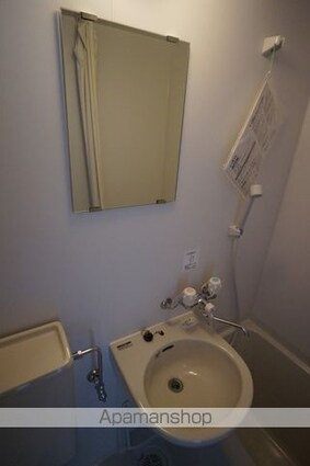 東京都新宿区若葉３丁目[1R/17.01m2]の洗面所