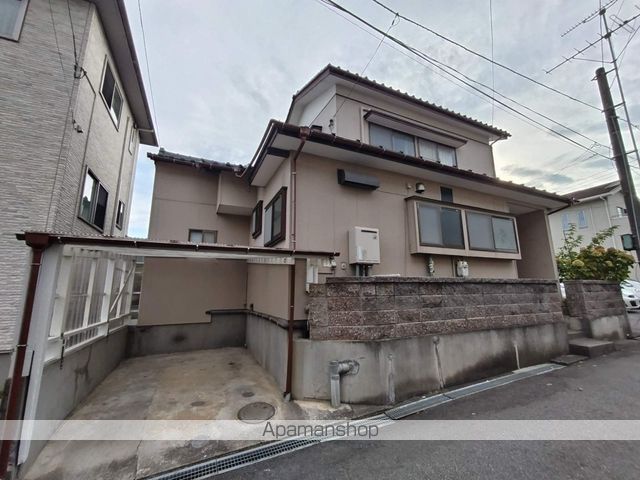 小針上山貸家の外観写真