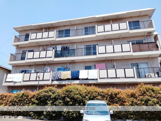 野本コーポラスの外観写真