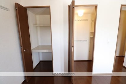 ファセリア　Ｂ[2LDK/61.93m2]の収納