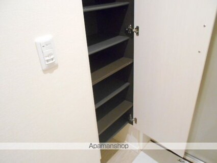 エキスポコンフォート　Ⅱ[1LDK/40.21m2]の玄関