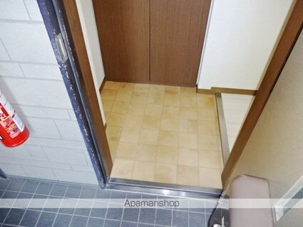 愛媛県松山市立花３丁目[3DK/55.89m2]の玄関