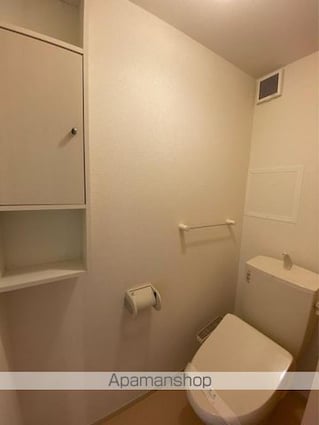 アーバンフラット六条Ⅲ[1LDK/43.4m2]のトイレ