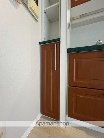 コンソラーレ日本橋の内装写真