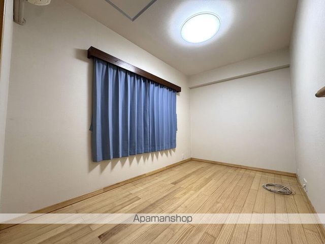 第5鶴丸ハイツの内装写真