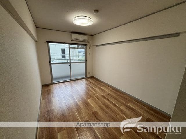 キャッスル朝生田 西棟の内装写真