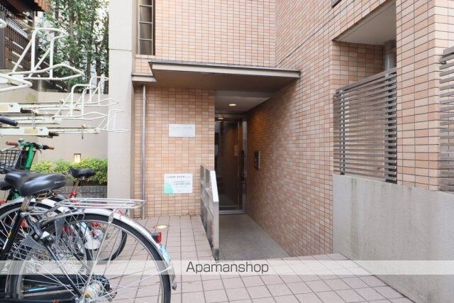 東京都新宿区中井２丁目[1K/21.83m2]のエントランス
