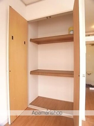 エステートピア小山[1R/16.38m2]の収納