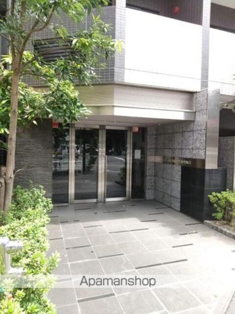 ＡＸＡＳ中野レジデンス[1R/25.53m2]のエントランス