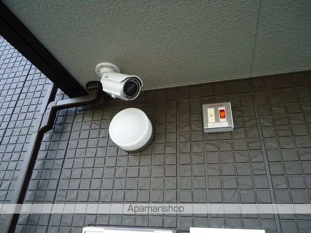 ウィルコート潮音町 B棟の玄関写真