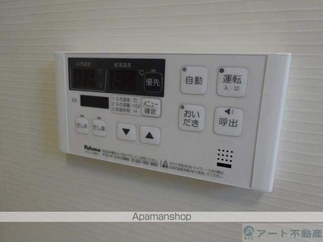 レティスNの内装写真