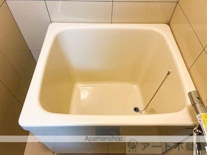 レイス三番町[1R/20.6m2]のバス