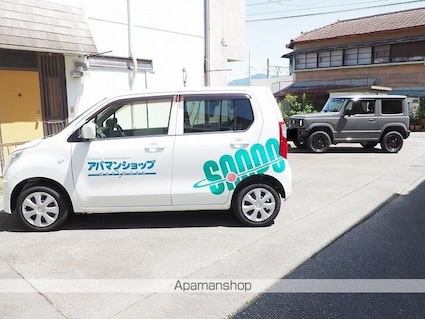 駒ヶ根ビューハイツⅠ・Ⅱ・Ⅲ[3DK/74.52m2]の駐車場