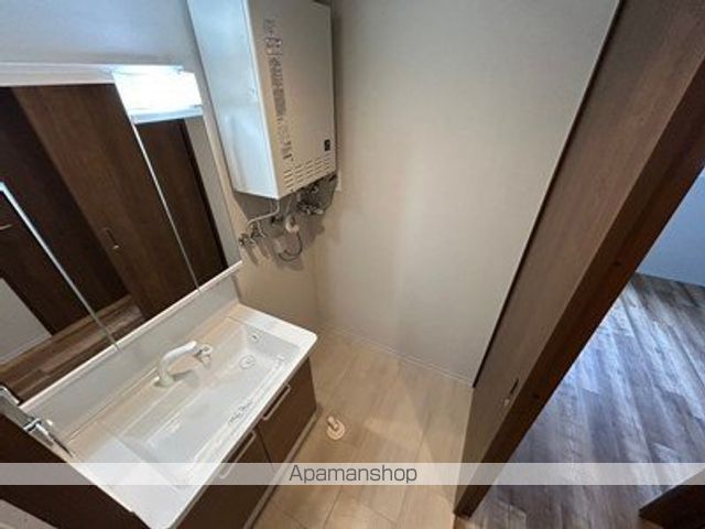 RESIDENCE SHINMEI HONGOU WEST(レジの内装写真