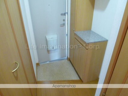 レーベンバンブーⅢ[1LDK/43.82m2]の玄関