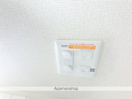 Ｄーｒｏｏｍ　Ｒｉｖｉｅｒｅ[1LDK/33.39m2]の内装1