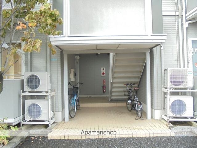 セフィーラ若里の玄関写真