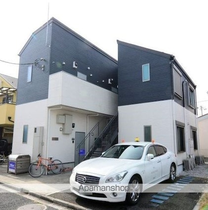 十六コート[1R/10.5m2]のエントランス