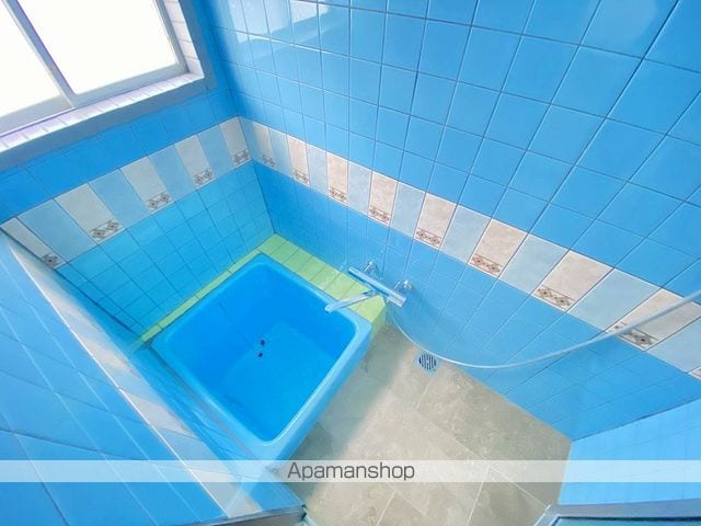 粟田貸家の内装写真