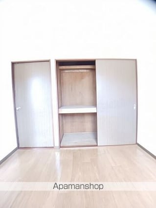 サンラビアン川口Ｂ[2DK/39.74m2]の収納