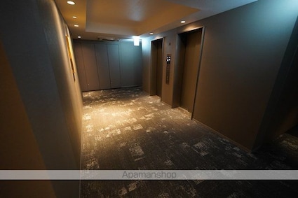 東京都新宿区四谷４丁目[3LDK/74.92m2]の共用部2