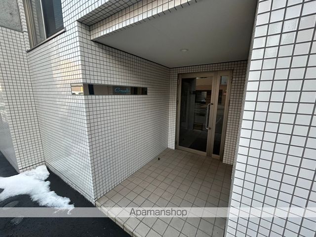 グランディール月寒1ー9の玄関写真